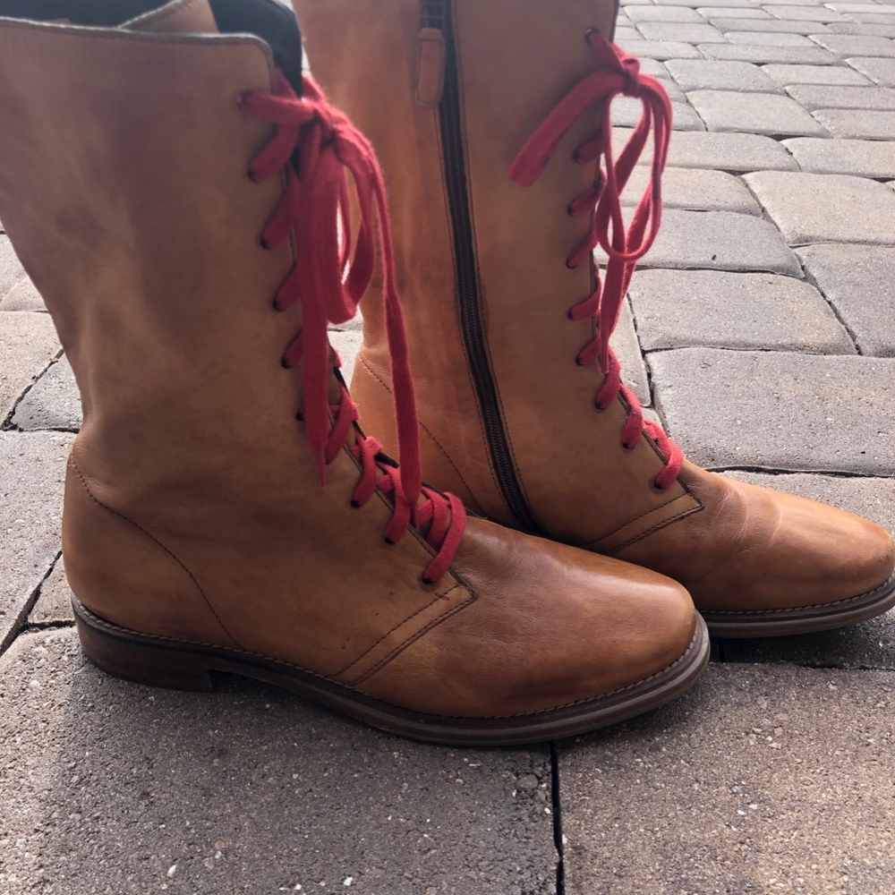 Cole Haan Size 8 - AWESOME BOOTS - Picture 4 of 10